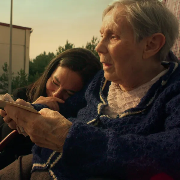 Lorena Muñoz presenta una película que desentraña una dolorosa historia familiar